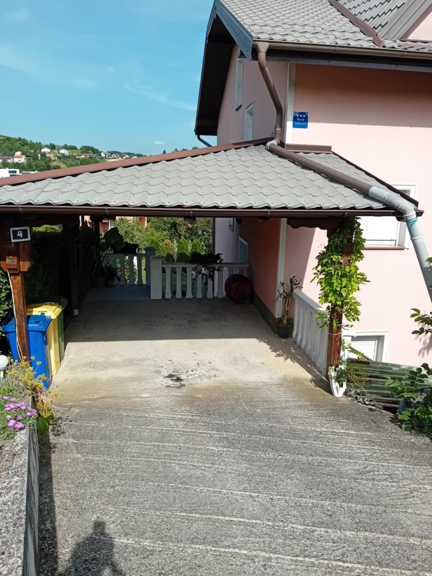 Apartman Nada クラピナ エクステリア 写真